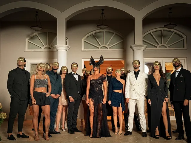 برنامه نقاب شو